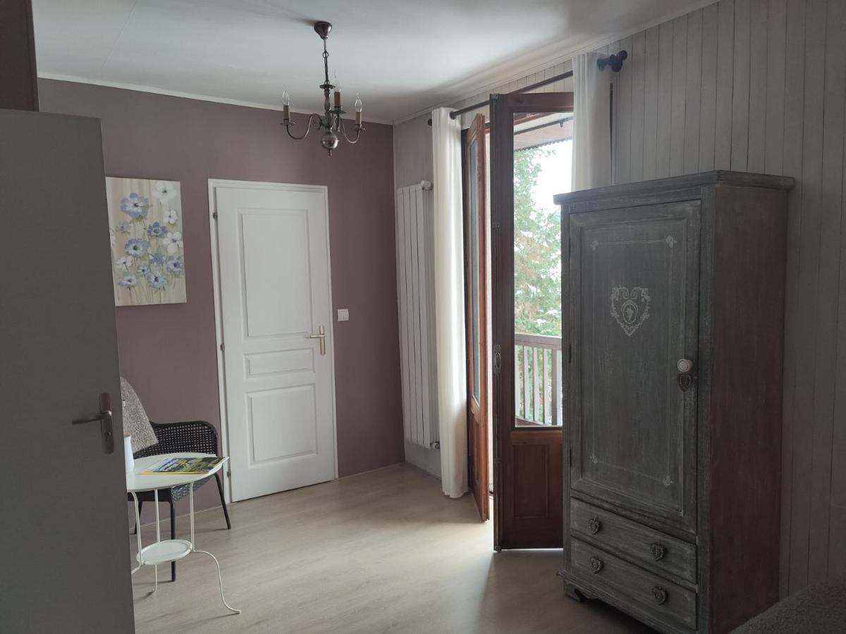 La Maison Du Chevalier Marat Eksteriør billede